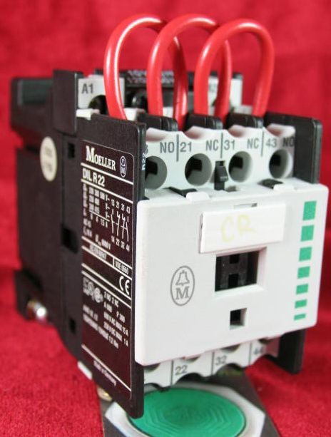 DIL R22 Moeller Contactor 110v/120v 16a  