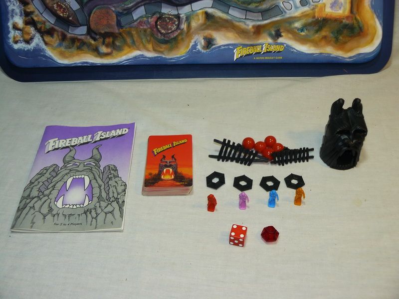 1986 FIREBALL ISLAND ADVENTURE 3D BOARD GAME   MILTON BRADLEY 