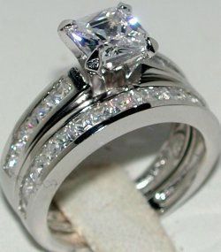 PRINCESS CUT CZ WEDDING ENGAGEMENT 2 RING SET SIZE 8  