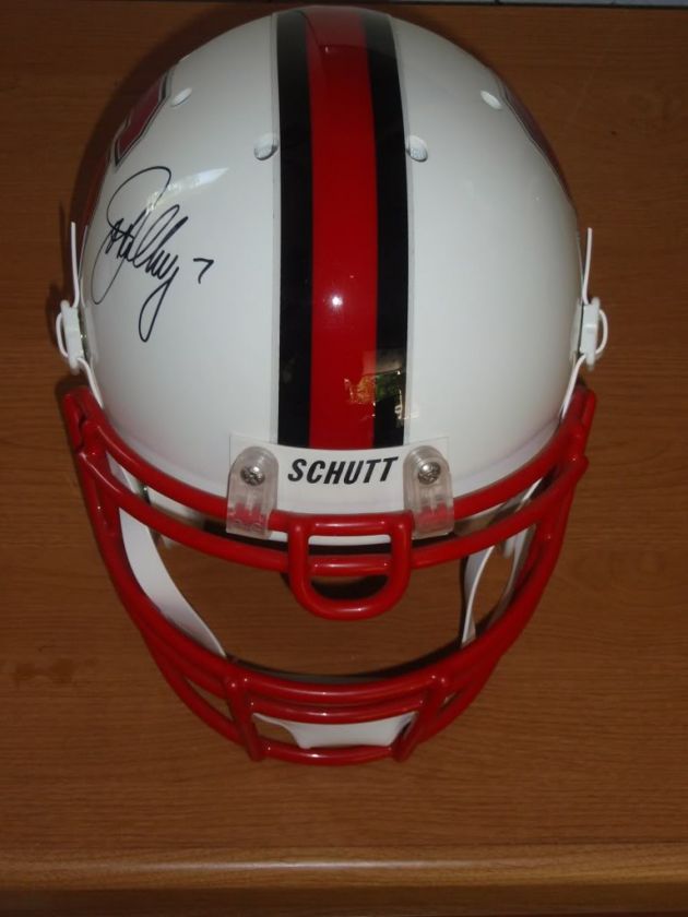 wear john signed the helmet boldly using a black sharpie