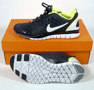 NIKE Womens FREE TR FIT SNEAKERS Black / White / FLR Yellow *NIB 