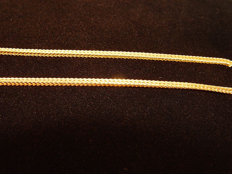 18K Yellow Gold 16 Cubed Foxtail Chain   12.15 Grams  