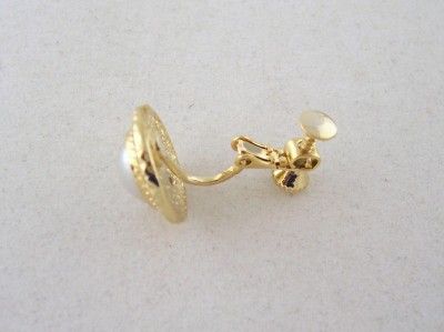 GOLDTONE PEARL CABOCHON CLIP ON EARRINGS FOR SENSITIVE EARS, NEW GIFT 