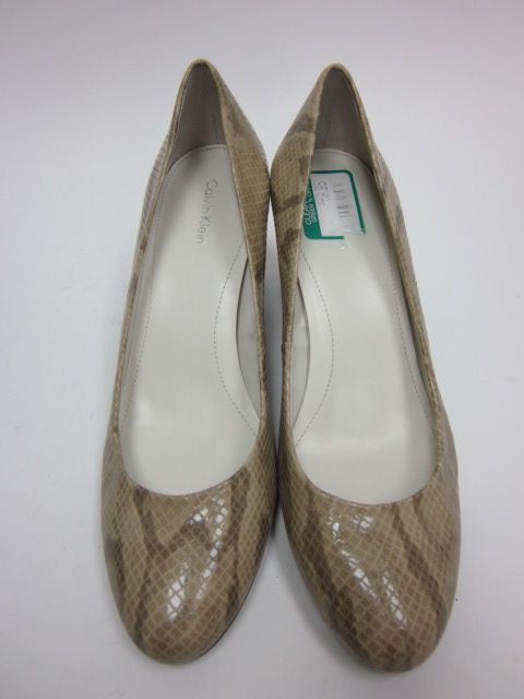 CALVIN KLEIN Tan Brown Faux Snakeskin Pumps Heels Sz 9  