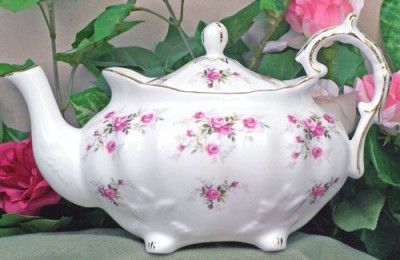 English Bone China Scatter Rose Elizabeth Gray Tea Pot  