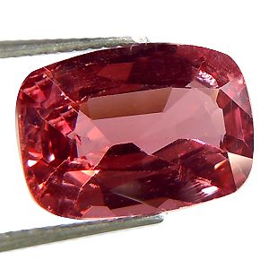 64 CTS. IMPRESSIVE PIECE GEM & NATURAL PINKISH RED SPINEL   