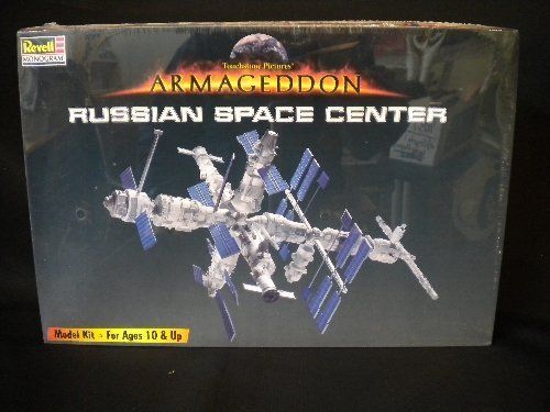 Revell Russian Space Center 1/144 Kit  