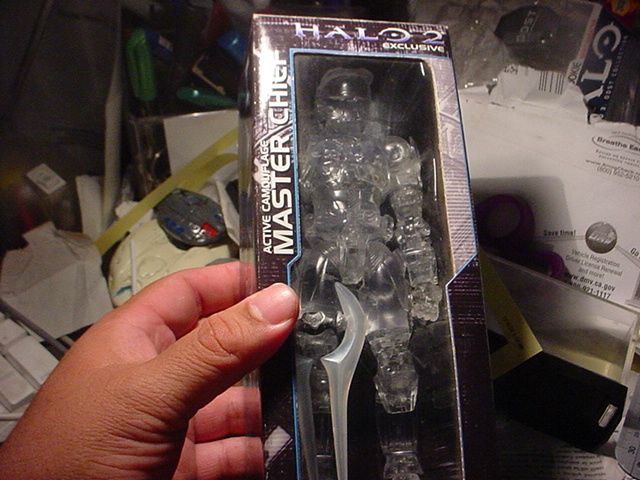 HALO 2 ACTIVE CAMO MASTER CHIEF 2005 COMICON LIMITED ED  