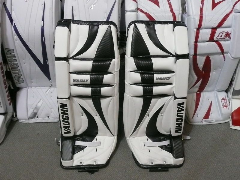 NEW Vaughn Vault Jr Hockey Goalie Leg Pads 30  