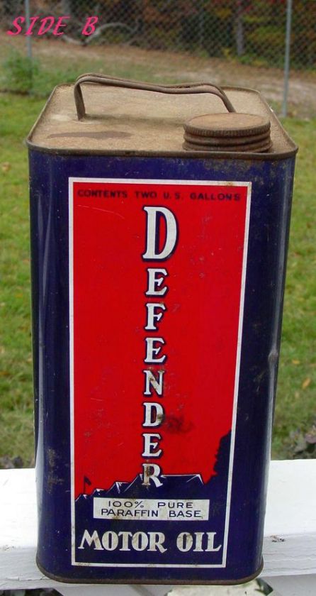   VINTAGE WWI SOLDIER DEFENDER 2 GAL MOTOR OIL CAN GAS STATION  