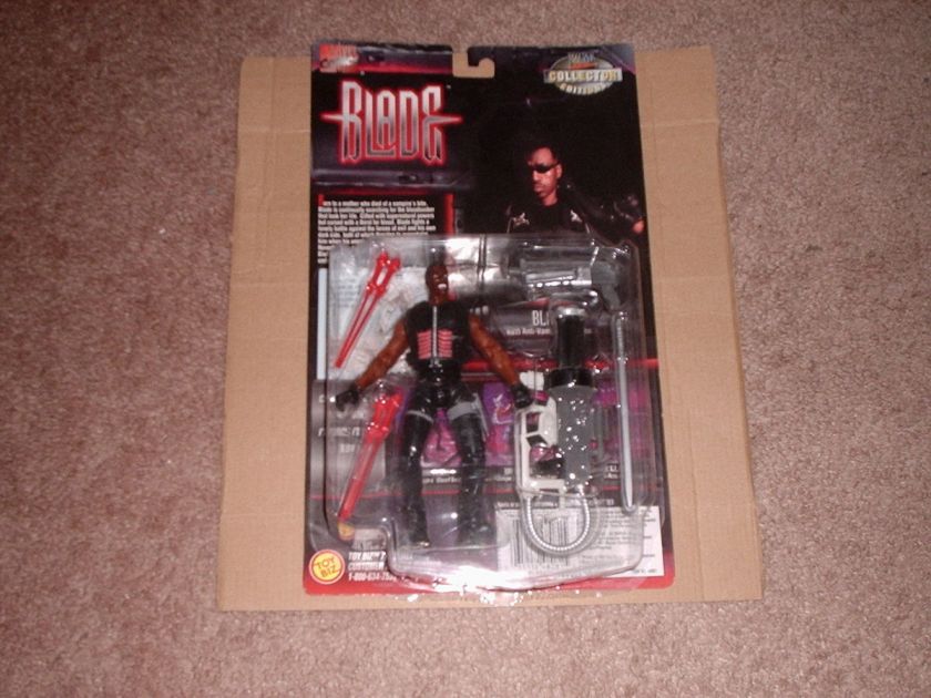 BLADE MARVEL STUDIOS COLLECTOR EDITION FIGURE RARE ERROR  