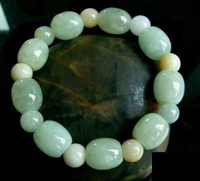 Stretchy Large Burma Jade Beaded Bracelet   Top Grade  