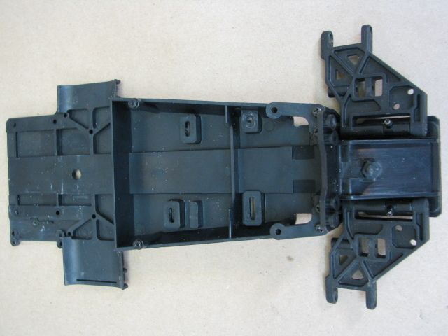 Vintage Kyosho Raider Buggy chassis front arms rc parts  