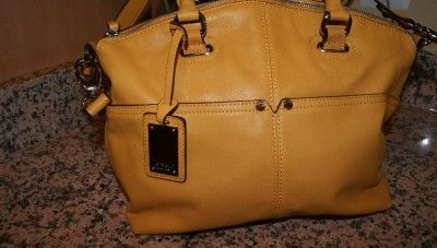 nwot Tignanello Handbag, Polish Pocket Convertible Satchel bag purse 