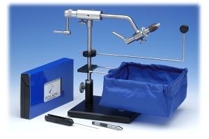 Dyna   King Barracuda Kit with Fly Tying Vise   NIB  