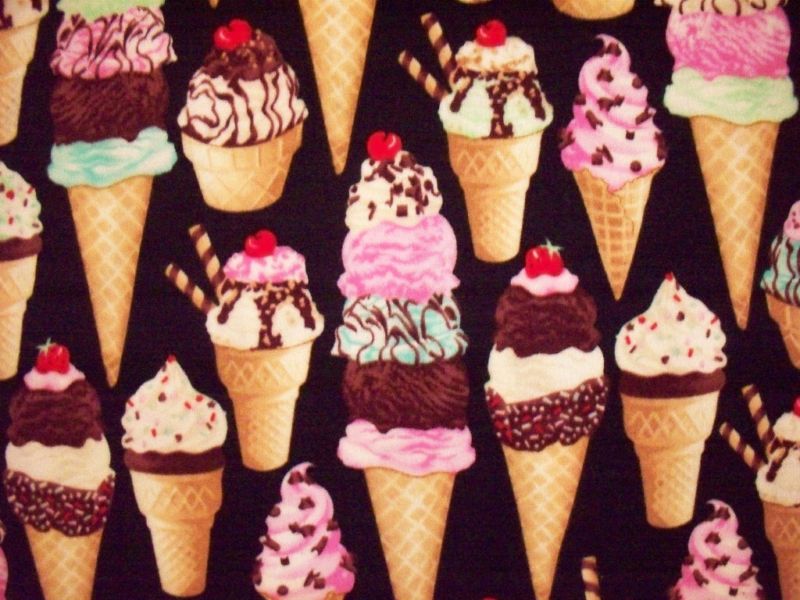 ICE CREAM CONES DESSERT COTTON FLANNEL FABRIC FQ  