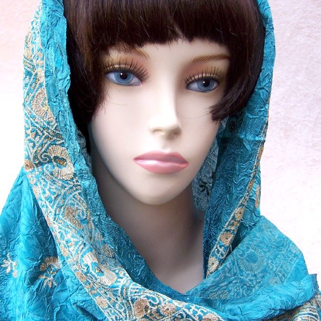 BOLLYWOOD INDIAN ETHNIC DUPATTA IN BRIGHT BLUE CRINKLE FABRIC WITH AN 