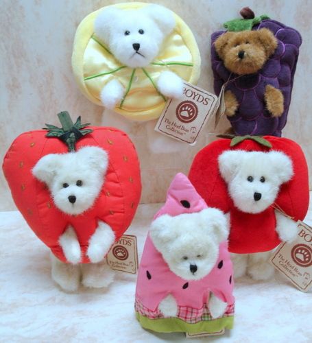 BOYDS BEARS Tommy Tomato PLUSH Retired Peeker 904247  