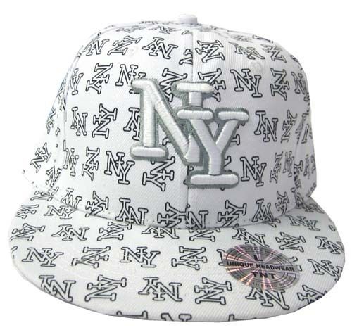 Fitted HIP HOP/flat bill Hat white  NY NY  