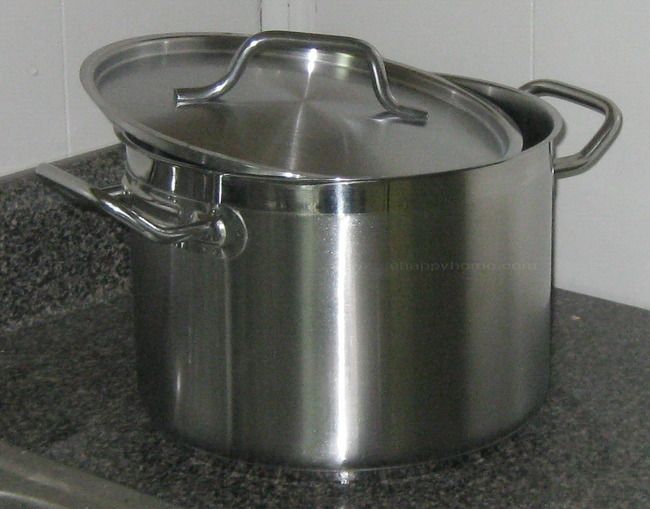 Winco 8 Quart Premium Stainless Steel Stock Pot With Cover SST 8 NEW 