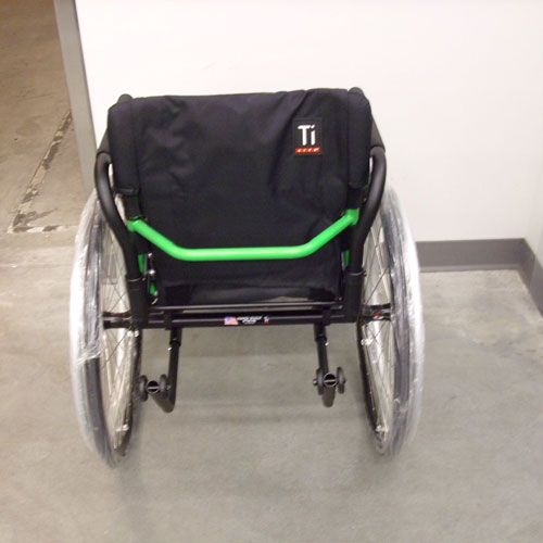 TiLite 16X17 Aero Z Aluminum Wheelchair SN 48956  