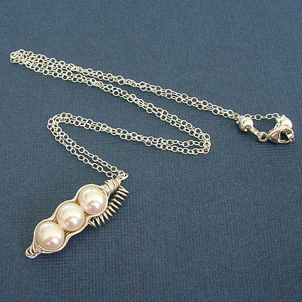 Peas In A Pod Peapod Freshwater Pearl Pendant Necklace  