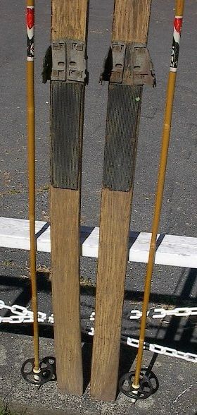 ANTIQUE Wooden Skis 82 Wood Skiis +POLES Ski POINTS  